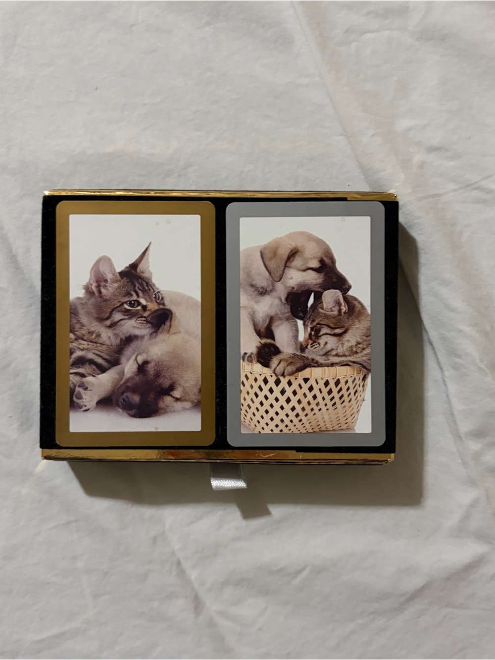 Congress vintage puppy/kitty playing cards
